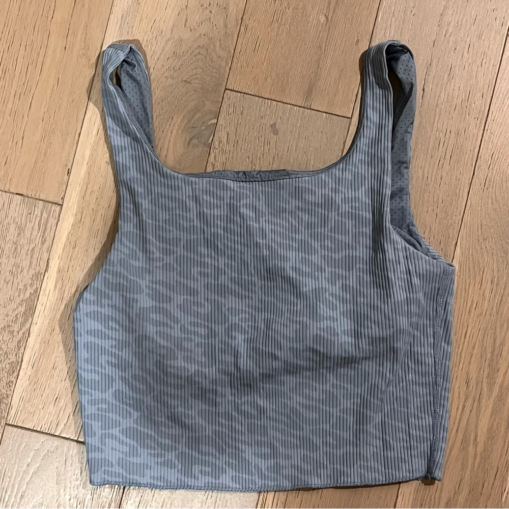 Carbon 38 Blue Leopard Workout Bra Top | Women Large